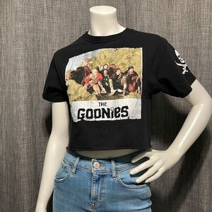 Goonies Black Cotton Graphic Cropped Tshirt XS/S